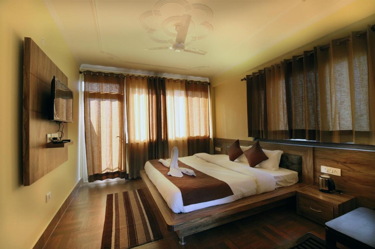 Harmony Blue Mcleodganj Hotell McLeod Ganj Exteriör bild
